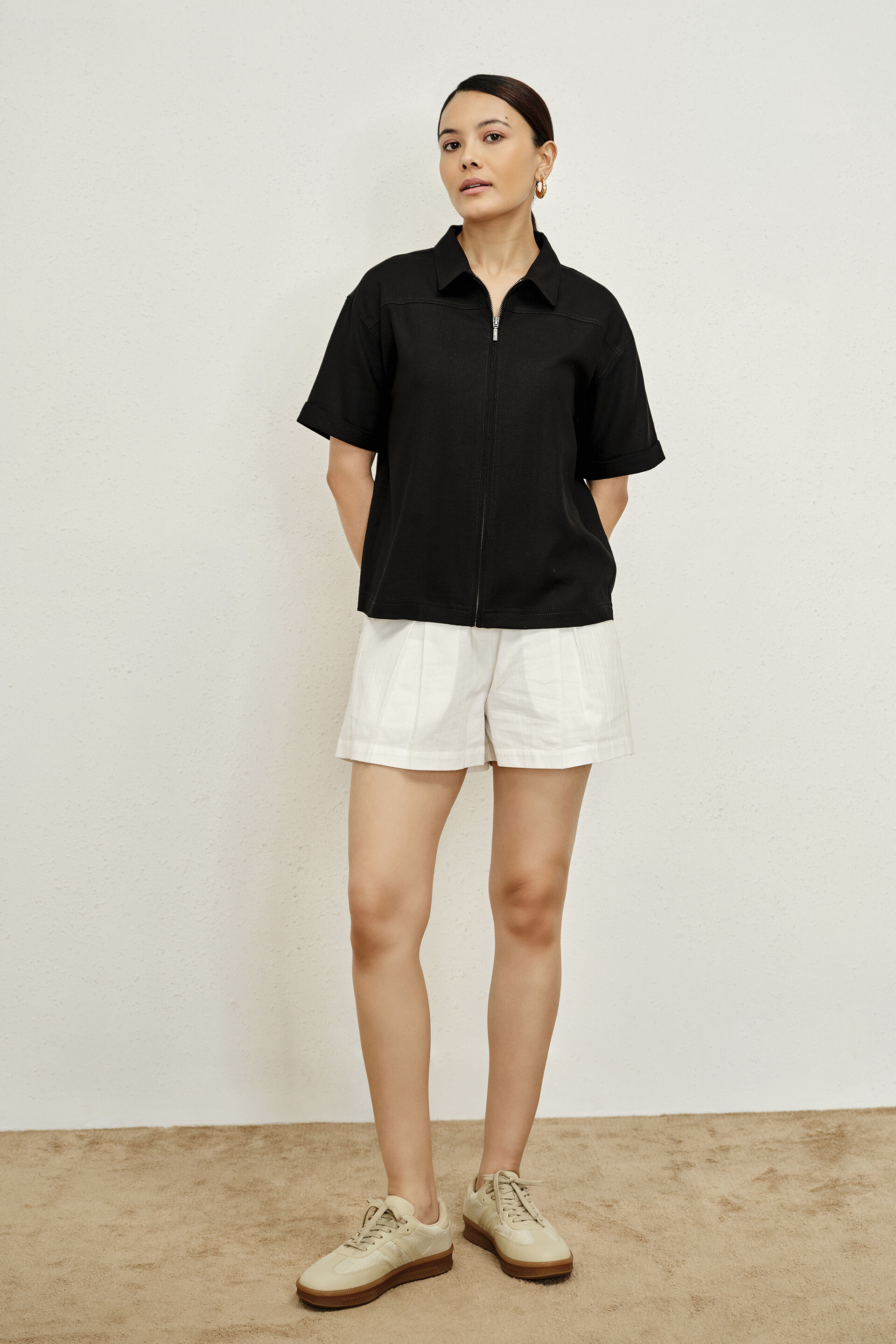 Barbara Black Jacket, Black, image 2